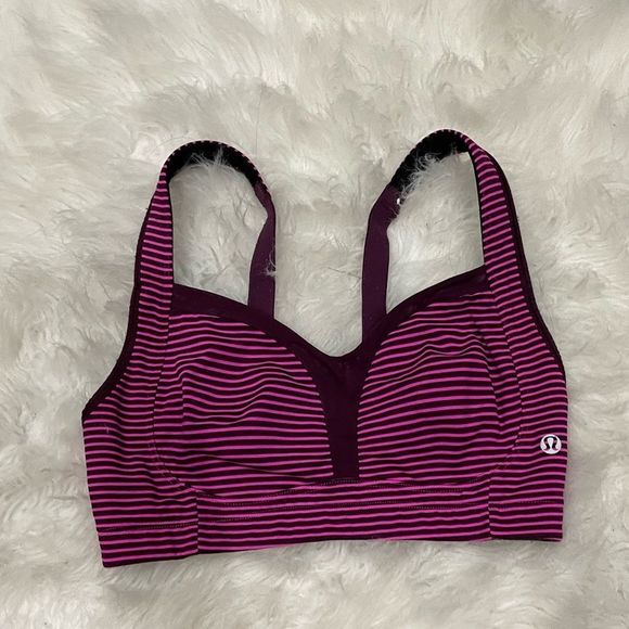 lululemon athletica Other - Lululemon athletica sports bra size Small
